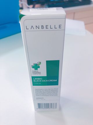 랑벨 랑바이오 블랙 시카 크림 50ml(블랙비 프로폴리스, 시카 4종, 판테놀 10 함유) — 5점을 준 리뷰어가 2022년 5월 올린 사용 사진