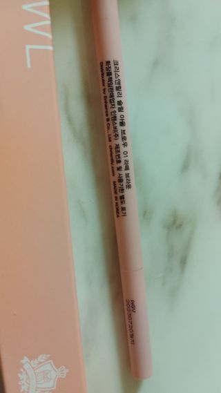 [크리스앤릴리] 슬림 아울 브로우(라떼브라운) — 5점을 준 리뷰어가 2022년 9월 올린 사용 사진