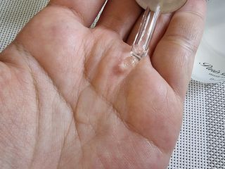 브에노 파리퀸 윌 페이스 오일 — 5점을 준 리뷰어가 2021년 8월 올린 사용 사진