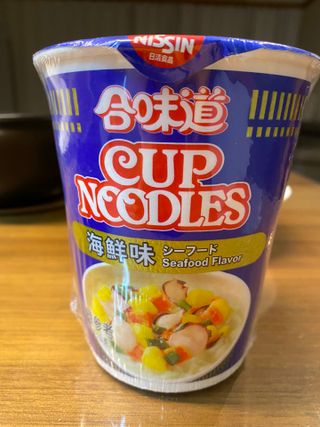 NISSIN 닛신 컵누들  4종 - 씨푸드오리지날, 씨푸드 스파이시, 씨푸드 커리, 씨푸드 XO소스 — 5점을 준 리뷰어가 2022년 4월 올린 사용 사진