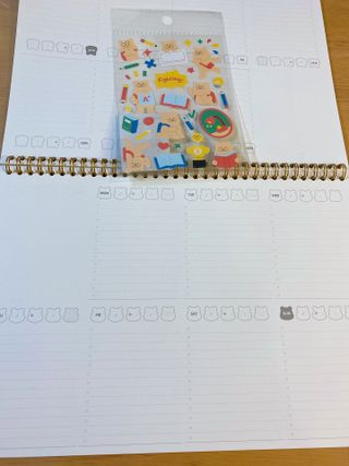 리훈 곰부 체크리스트+ 곰부 리무버블스티커 1장 — 5점을 준 리뷰어가 2021년 5월 올린 사용 사진