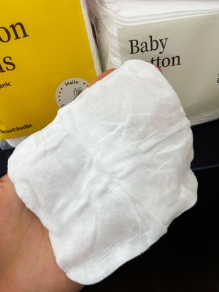 디어엘로디 프리미엄 유기농 유아 솜티슈 40매 3Pack +60매 1Pack 혼합형 — 5점을 준 리뷰어가 2021년 4월 올린 사용 사진