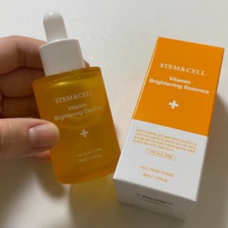체르엠 스템앤셀 비타민 브라이트닝 에센스 30ml 1개 — 5점을 준 리뷰어가 2022년 4월 올린 사용 사진