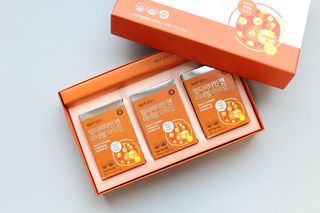 서울약사신협_내몸애발란스멀티비타민앤미네랄파워업_800mg x 90정 — 5점을 준 리뷰어가 2021년 5월 올린 사용 사진