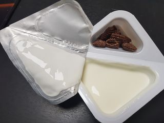매일바이오 토핑요거트 — 5점을 준 리뷰어가 2021년 5월 올린 사용 사진