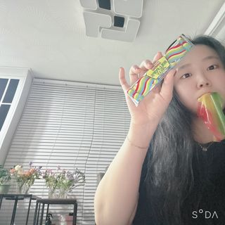 (주) 피치코리아 레인보우 롤팝젤리 후르츠믹스x10개입 — 4점을 준 리뷰어가 2023년 11월 올린 사용 사진