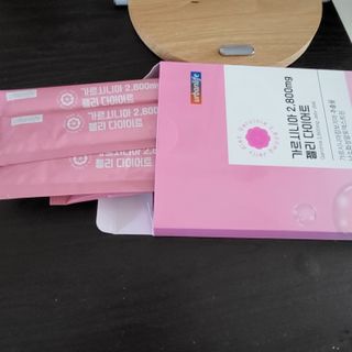 주식회사 얼굴반쪽 [얼굴반쪽 가르시니아 2,800mg] x 14포 1주 젤리 다이어트 보조제 체지방감소 — 5점을 준 리뷰어가 2021년 11월 올린 사용 사진
