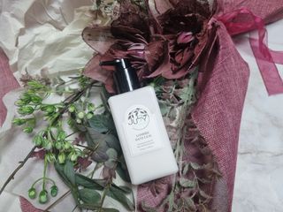 줄라이 모닝 _ JULY MORNING 줄라이모닝 하이드레이팅 퍼퓸드 바디앤핸드 에멀젼 — 5점을 준 리뷰어가 2021년 10월 올린 사용 사진
