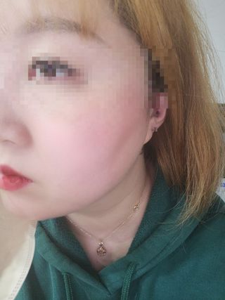[트라움하프트] 컴포트 핏 쿠션 — 4점을 준 리뷰어가 2022년 11월 올린 사용 사진