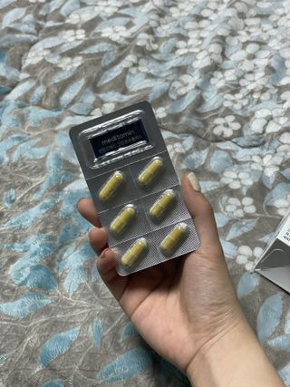 메디타민 원헌드레드 그린프로폴리스 — 5점을 준 리뷰어가 2021년 11월 올린 사용 사진