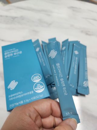 클린24시간 슬림앤유산균 1박스 (3.5g X 15포) — 5점을 준 리뷰어가 2022년 11월 올린 사용 사진