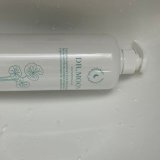 [닥터문] 센텔라 시카케어 화이트머스크 바디워시 1000ml — 5점을 준 리뷰어가 2023년 8월 올린 사용 사진