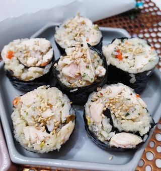 해풀잎 누구나 김밥*1ea [(혼합야채 35g *1ea,  김밥김 (5g, 5ea),  양념간장 (6g, 5ea), 참기름(5g, 2ea)] — 5점을 준 리뷰어가 2022년 8월 올린 사용 사진