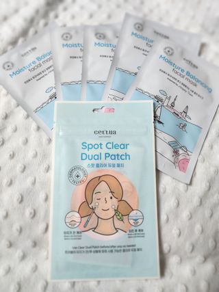 세뚜아(Cettua) 세뚜아 스팟 클리어 듀얼 패치 Cettua Spot Clear Dual Patch — 5점을 준 리뷰어가 2023년 10월 올린 사용 사진