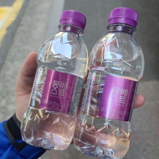 몽베스트 [MONTBEST] 330mL 20병 — 5점을 준 리뷰어가 2021년 10월 올린 사용 사진