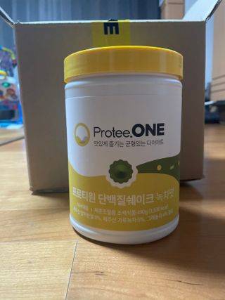 프로티원 단백질쉐이크 녹차맛 2주분 1통+보틀 — 5점을 준 리뷰어가 2021년 5월 올린 사용 사진