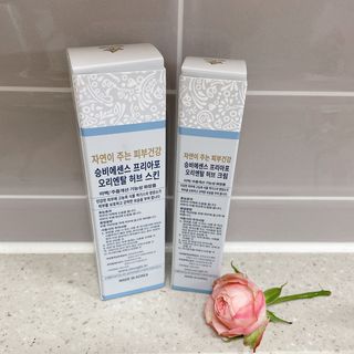 조아산코스메틱 승비 에센스 프리아포 오리엔탈 허브 크림 + 승비 에센스 프리아포 오리엔탈 허브 스킨 SET — 5점을 준 리뷰어가 2022년 5월 올린 사용 사진