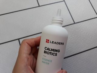 리더스코스메틱 리더스 카밍 바이오틱스 에센스 워터 — 4점을 준 리뷰어가 2021년 8월 올린 사용 사진