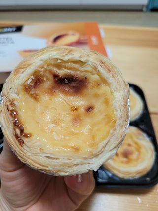 디앙뜨 포르투갈 에그타르트 오리지널 맛+패션후르츠 맛 중 택1 — 5점을 준 리뷰어가 2021년 7월 올린 사용 사진