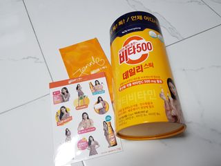 광동생활건강 [광동] 제니비타민C 비타500데일리스틱 180포+제니등신대+제니스티커 — 5점을 준 리뷰어가 2021년 12월 올린 사용 사진