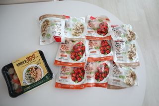 굽네몰 [굽네] 소스가 맛있는 닭가슴살 한입 볼 2종 — 5점을 준 리뷰어가 2021년 3월 올린 사용 사진