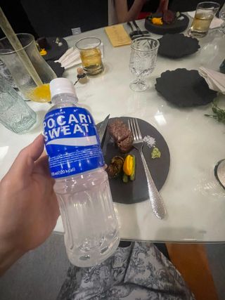 [동아오츠카] 포카리스웨트  500ml PET + 이온워터 500ml PET — 4.5점을 준 리뷰어가 2025년 6월 올린 사용 사진