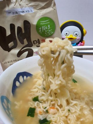 [풀무원] 자연은맛있다 정면, 백면, 홍면  세트 — 5점을 준 리뷰어가 2021년 4월 올린 사용 사진