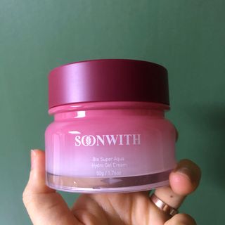SOONWITH 바이오 수퍼 아쿠아 하이드로 젤 크림 — 4.5점을 준 리뷰어가 2021년 5월 올린 사용 사진