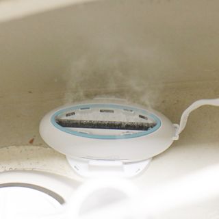 대림 디움 대림바스 365 스마트팟 자동 변기 살균 세정제 — 5점을 준 리뷰어가 2021년 5월 올린 사용 사진