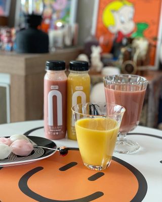BLENDY'S 핑크 스무디+블론디 스무디 — 5점을 준 리뷰어가 2021년 9월 올린 사용 사진