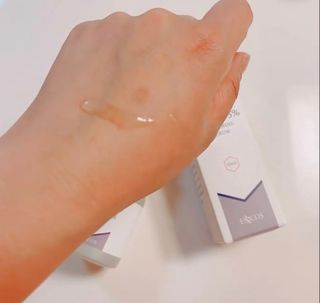 이엔코스 알부틴5프로화이트닝세럼 — 5점을 준 리뷰어가 2021년 2월 올린 사용 사진