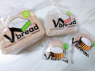 롯데제과 Vbread 포카치아식빵1개 + 미니식빵 1개 + 머핀 2개 세트 — 4.5점을 준 리뷰어가 2021년 9월 올린 사용 사진