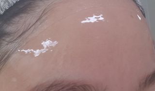 바르셀 저분자피쉬콜라겐 콜라겐마스크팩 안면마스크 수분팩  리포좀 하이드로겔 마스크젠 [5매] — 4점을 준 리뷰어가 2021년 11월 올린 사용 사진