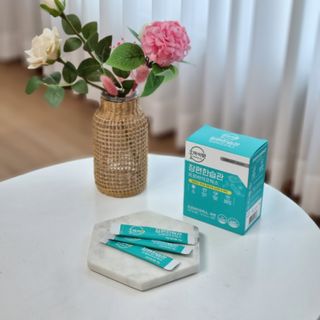 [유산균] 오마이락 장편한습관 프로바이오틱스 30P — 5점을 준 리뷰어가 2022년 11월 올린 사용 사진