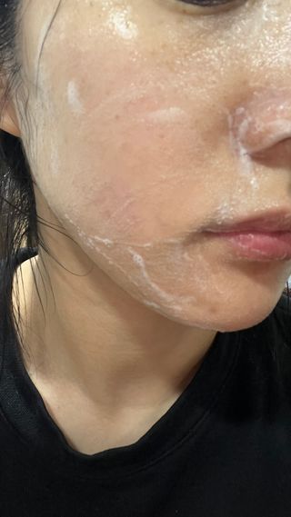 스킨큐어 산다화 울트라 젠틀 약산성 세안제 — 5점을 준 리뷰어가 2023년 3월 올린 사용 사진