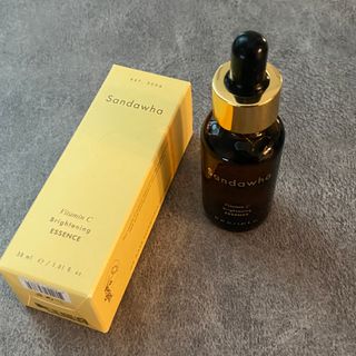스킨큐어 산다화 비타민c 화이트닝 에센스 30ml — 5점을 준 리뷰어가 2022년 3월 올린 사용 사진