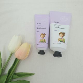 파시 FASCY 高保湿ハンドクリーム40ml+80ml セット — 5점을 준 리뷰어가 2021년 6월 올린 사용 사진