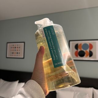 닥터시드 페퍼민트 앤 레몬 비건 비듬케어 쿨 탈모 샴푸 (1000ml) — 5점을 준 리뷰어가 2024년 2월 올린 사용 사진
