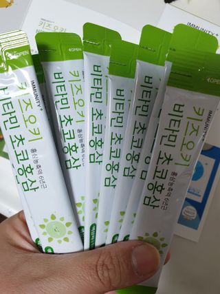 [이뮤니티플러스]우리아이 면역오키, 건강오키 _ 키즈오키 비타민초코홍삼 10포 1box — 5점을 준 리뷰어가 2022년 1월 올린 사용 사진