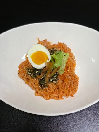 [한면원] 비빔국수 2인분 — 3점을 준 리뷰어가 2022년 8월 올린 사용 사진