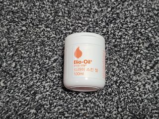 바이오오일 [바이오-오일] 드라이 스킨 젤 100ml — 5점을 준 리뷰어가 2021년 6월 올린 사용 사진
