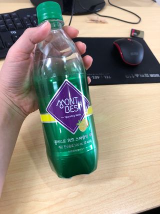 몽베스트 Montbest with Sparkling water Lemon OR Lime 20병(랜덤) — 5점을 준 리뷰어가 2022년 9월 올린 사용 사진