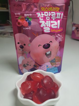 [팔도] 잔망루피젤리 믹스베리맛 42g 8개 — 5점을 준 리뷰어가 2022년 2월 올린 사용 사진
