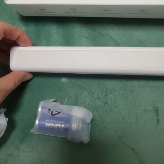 아카라 어두울 때만 켜지는 스마트 무선 센서등 — 5점을 준 리뷰어가 2021년 11월 올린 사용 사진
