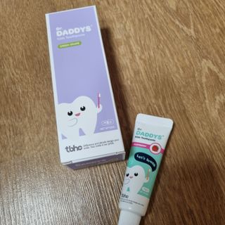 닥터데디스 안심저불소 키즈치약 (라즈베리, 청포도향 중 택 1) 60g +  여행용 미니 치약 15g — 5점을 준 리뷰어가 2022년 7월 올린 사용 사진