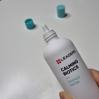 리더스코스메틱 리더스 카밍 바이오틱스 #1등 진정 기획세트 [에센스 워터150ml + 크림 마스크80ml] — 5점을 준 리뷰어가 2022년 9월 올린 사용 사진