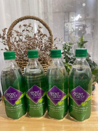 몽베스트 Montbest with Sparkling water Lime20병 — 5점을 준 리뷰어가 2022년 8월 올린 사용 사진