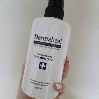 더마힐 헤어 컨디셔닝 샴푸 500ml 3종 중 택1 — 3.5점을 준 리뷰어가 2021년 4월 올린 사용 사진