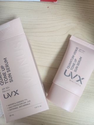 UVX 퀀텀 비너스 맑은 톤업 선세럼 — 4점을 준 리뷰어가 2024년 2월 올린 사용 사진