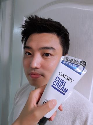 [갸스비] 곱슬 머리부터 파마까지 남자의 컬을 위한 갸스비 컬크림 — 5점을 준 리뷰어가 2021년 5월 올린 사용 사진